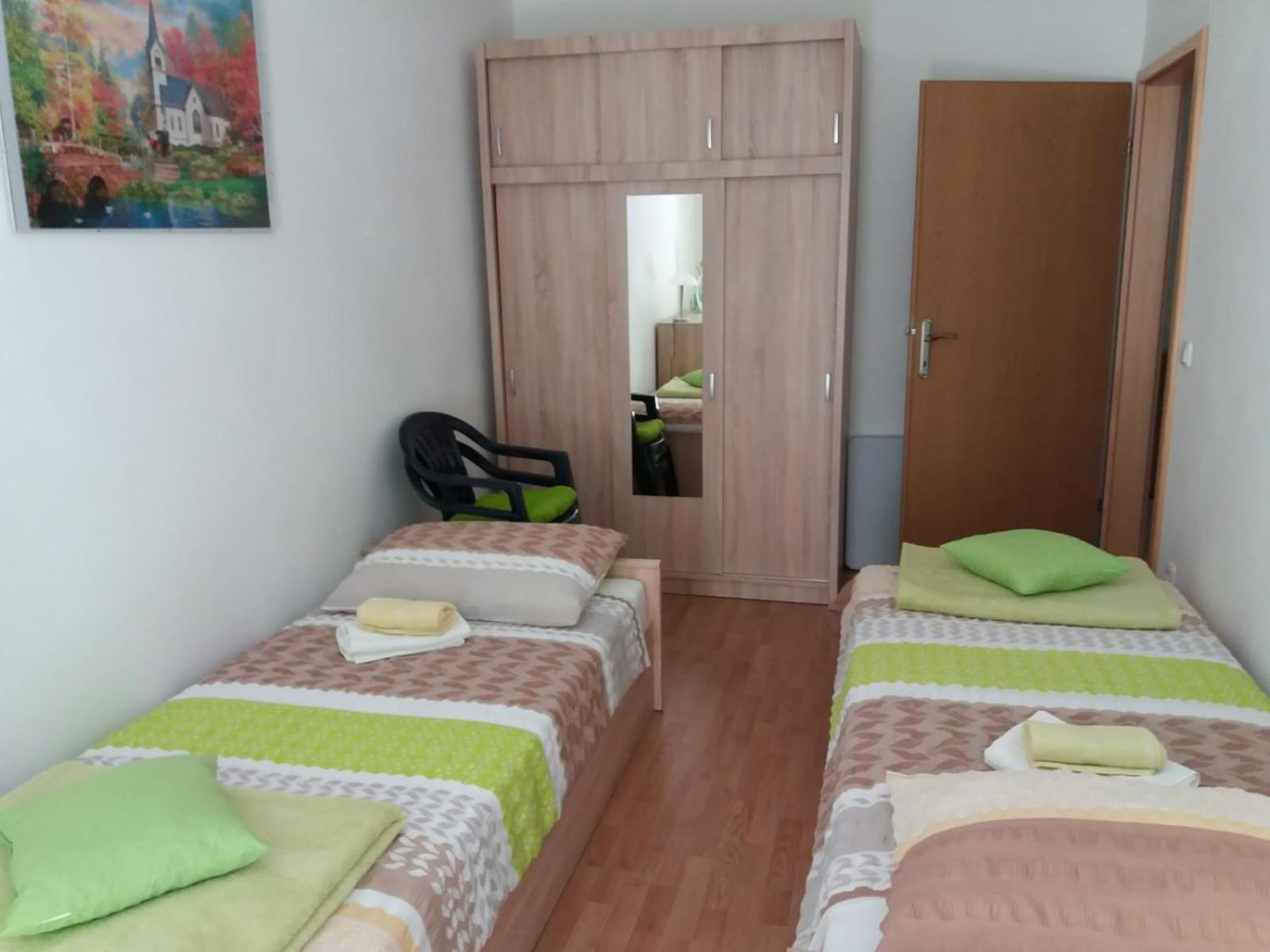 Apartment Mladen Biograd Na Moru Eksteriør bilde